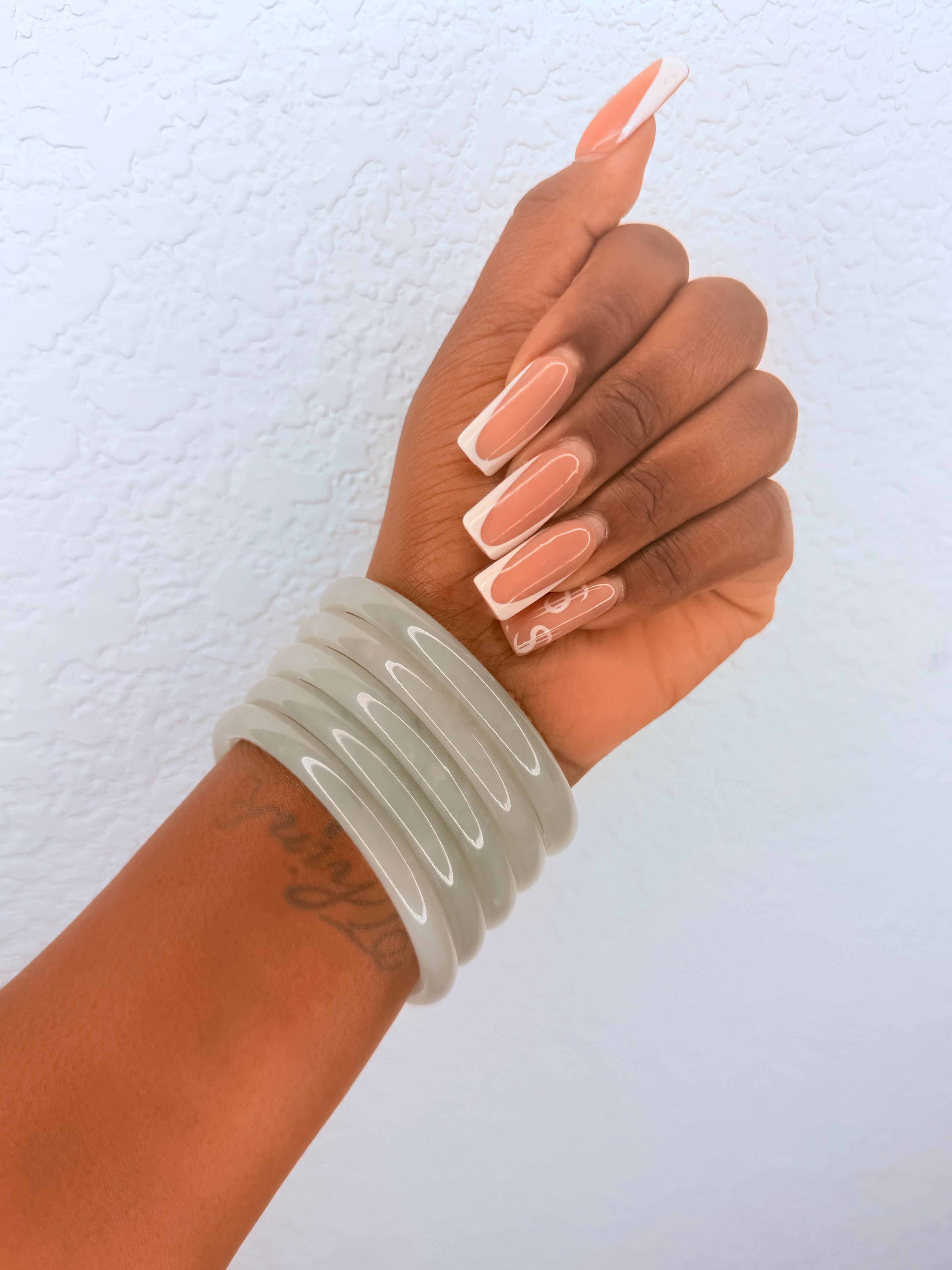 LUXURY GLASS BANGLES