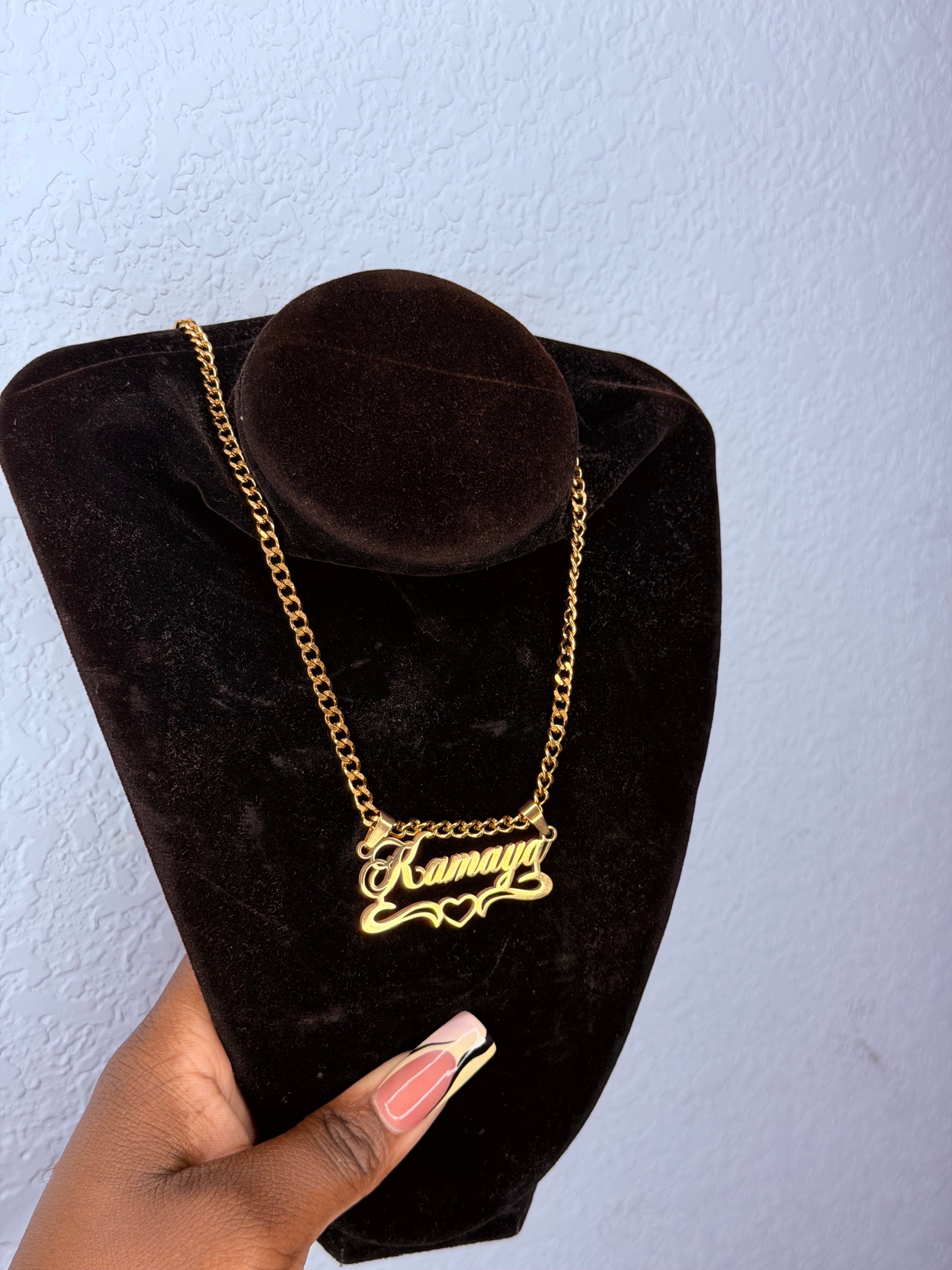CUSTOM NAMEPLATE NECKLACE
