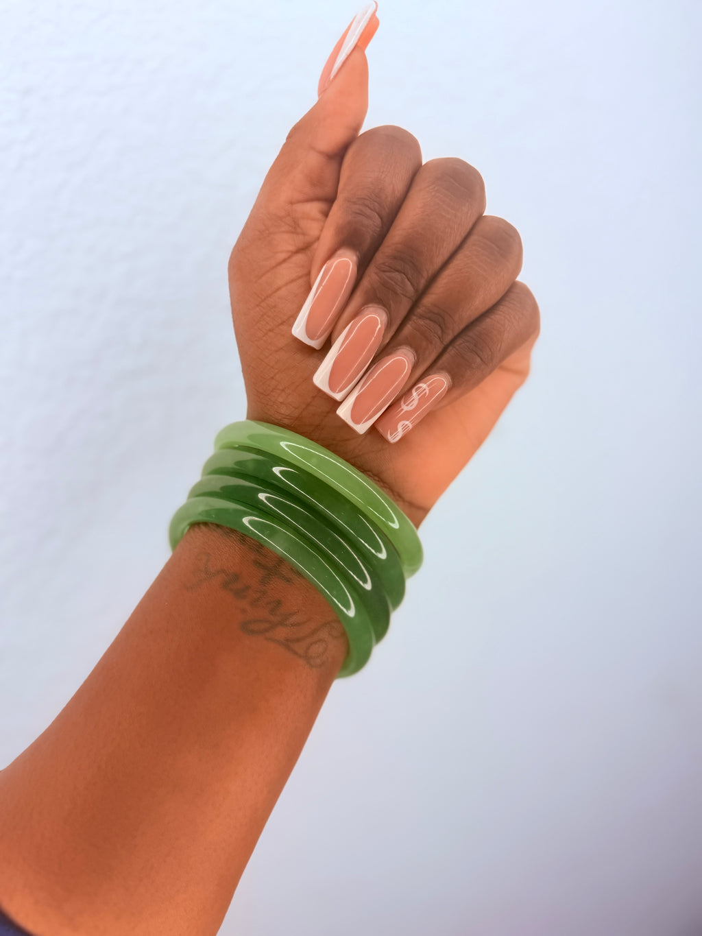 LUXURY GLASS BANGLES